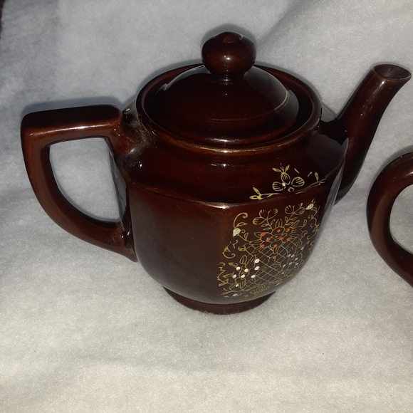 Vintage Ceramic Japanese Teapots - Picture 2 of 7
